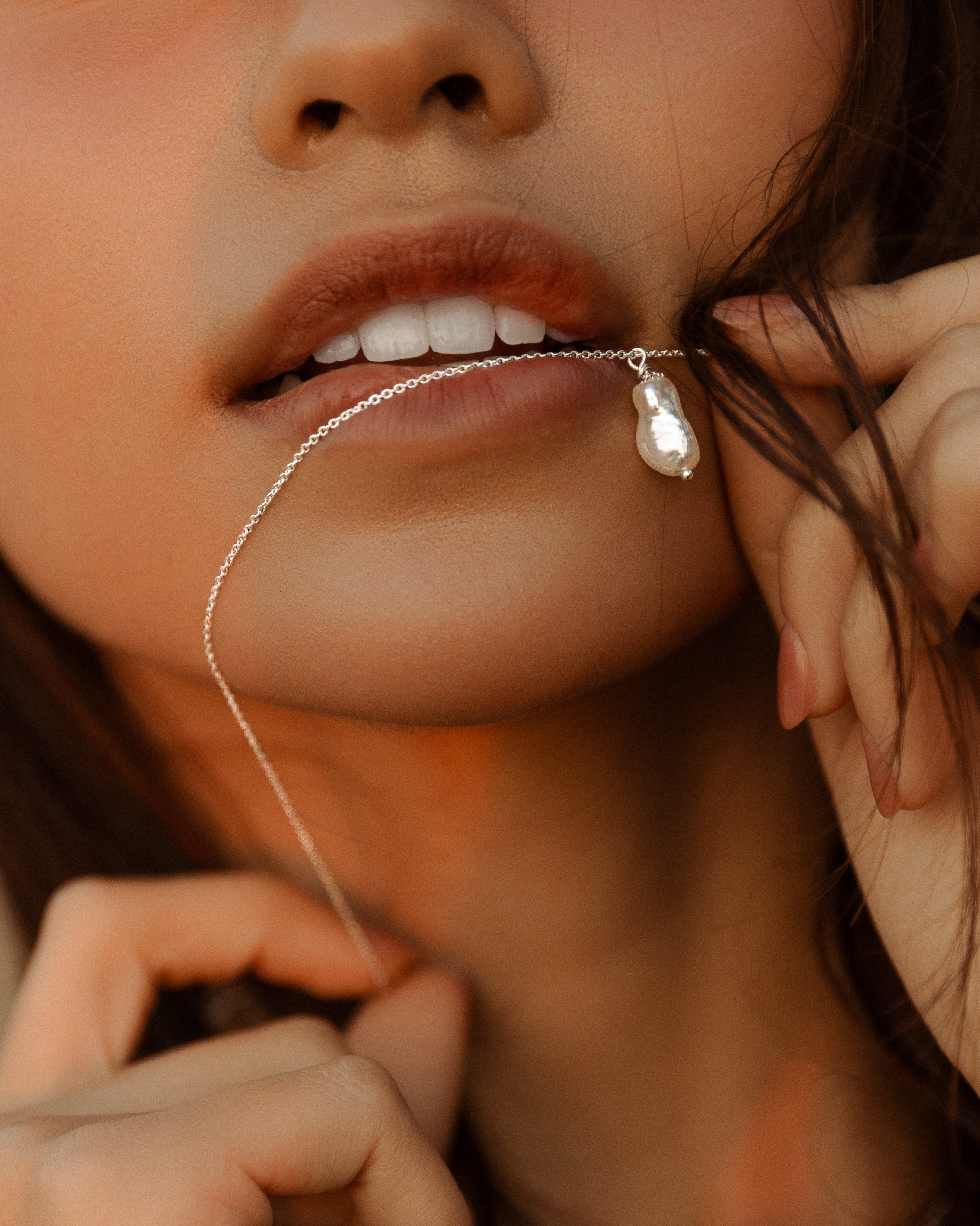 Awaken Ketting Zilver