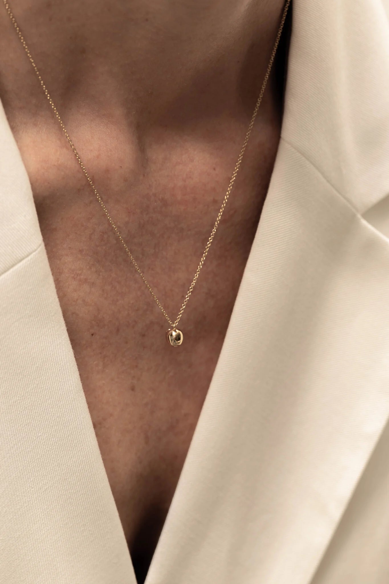 apple-ketting-new-york