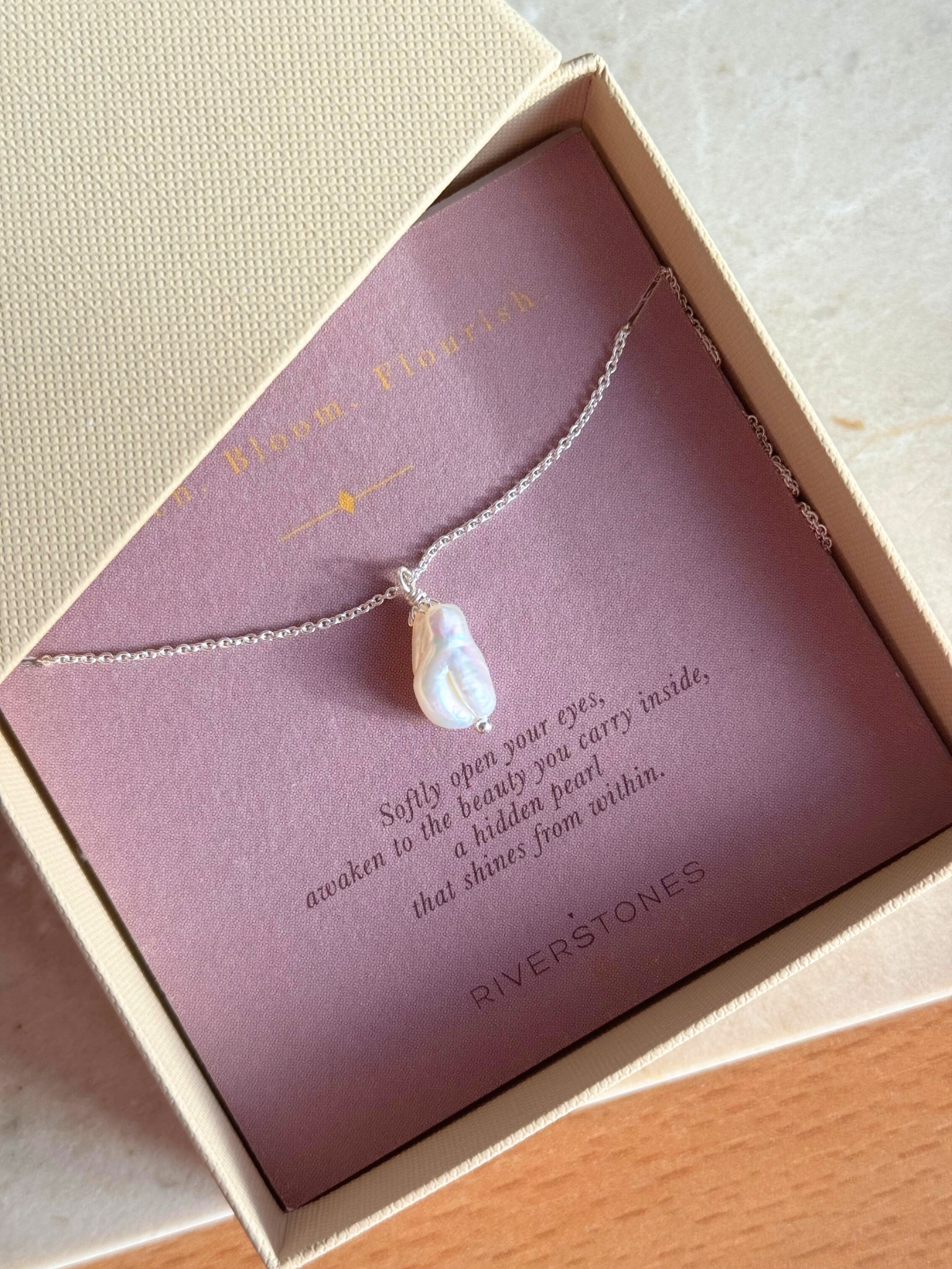 Awaken Ketting Zilver