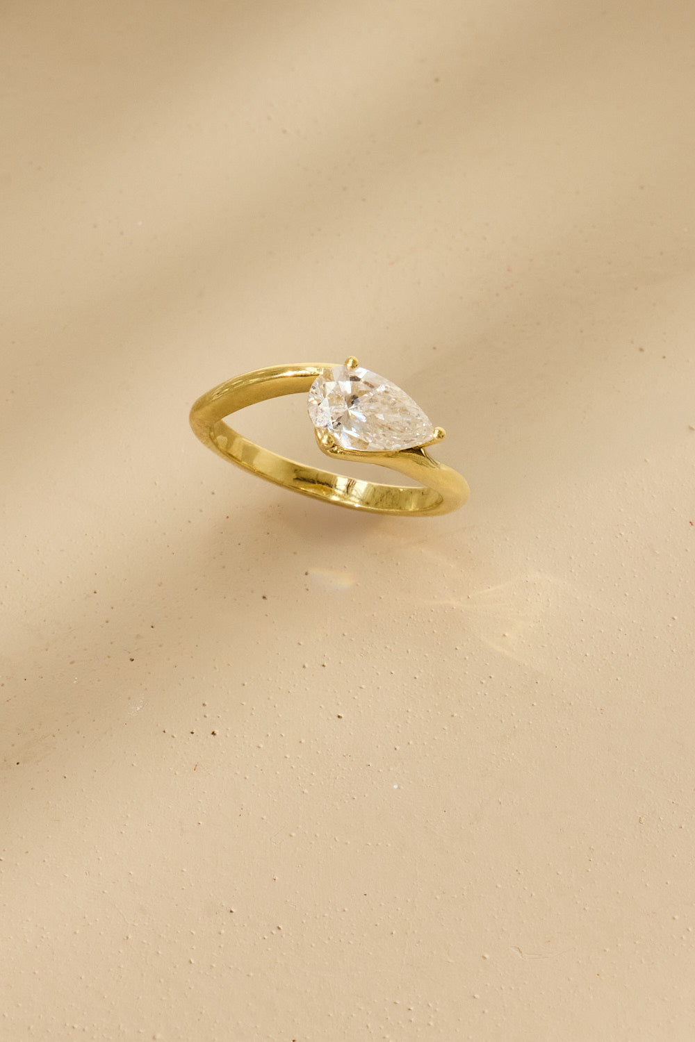 Pear-Diamantring 14k recyceltes Gold