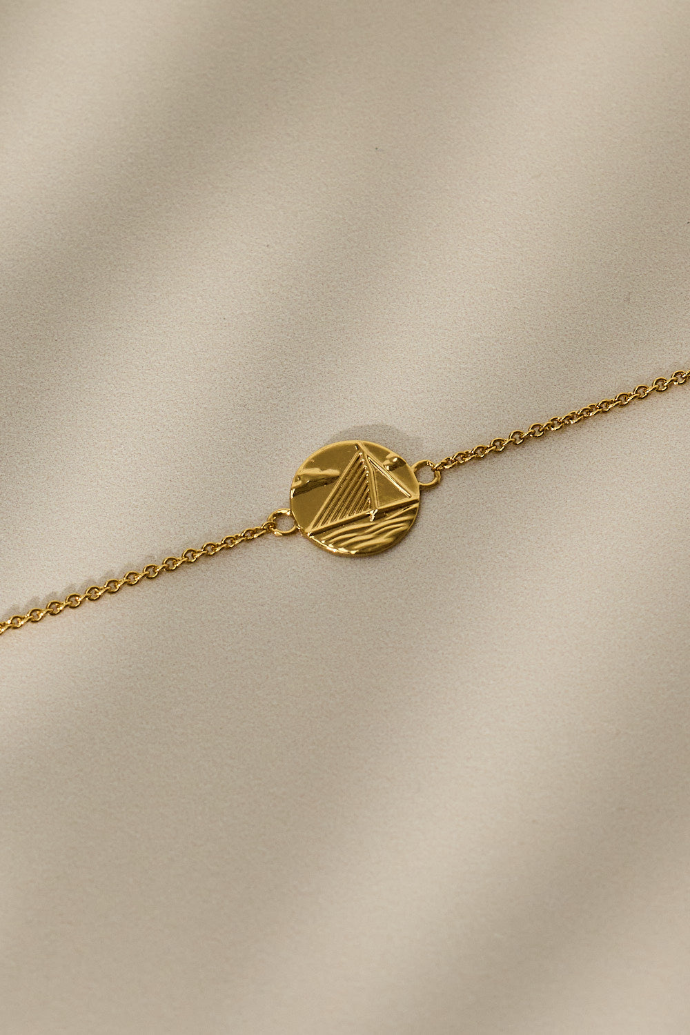 Rotterdam-souvenir-armbandje-verguld